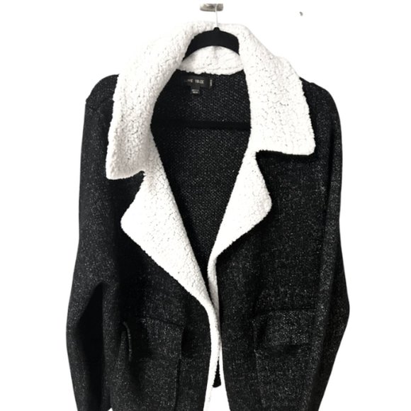 Love Tree Open Front Cardigan Shacket Sherpa - Picture 2 of 7